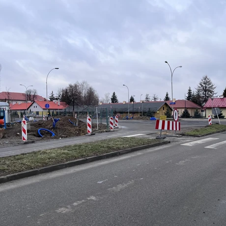 Rozbudowa skrzyżowania ul. Lwowskiej i ul. Mieszka I [luty 2023] - fot 2